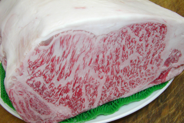 新鮮な食材を提供！をモットーに全力営業中です！